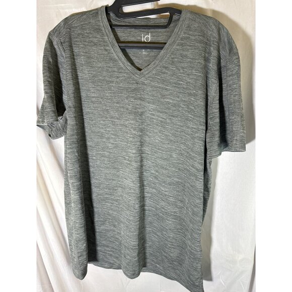 ID Ideology Men's Birdseye Mesh V-Neck T-Shirt, Gray, Size M, NWT - Picture 2 of 5